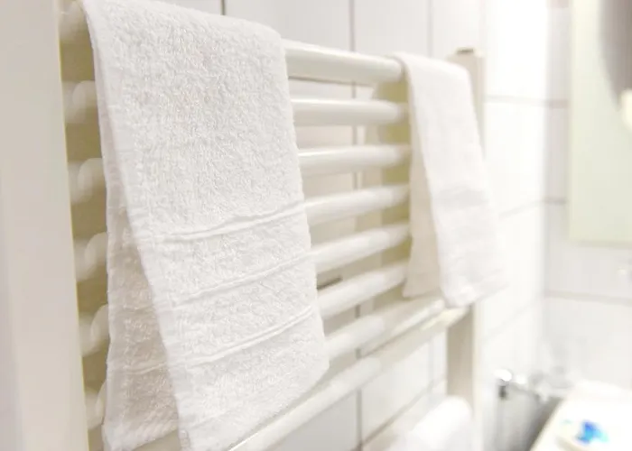 Martha's * Rhodes City