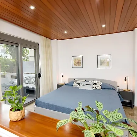 Martha's Apartament Rhodes City