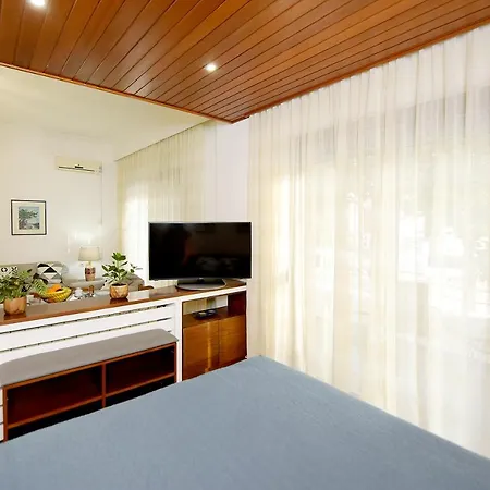Apartment Martha's *